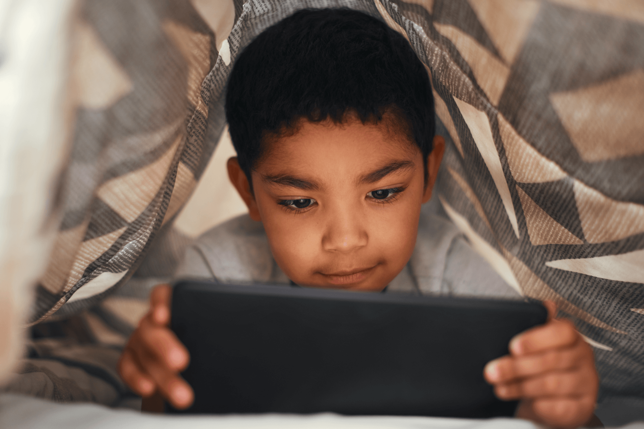 Find out a healthy balance between outdoor time and screen time for your kids with IM&PC in Mississippi.
